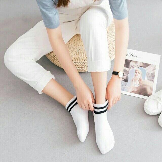 Tất Hàn Quốc Nam Nữ