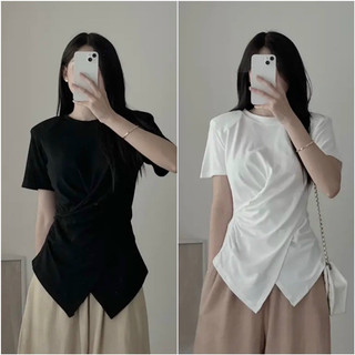 Áo thun cổ tròn tay ngắn xoắn bụng