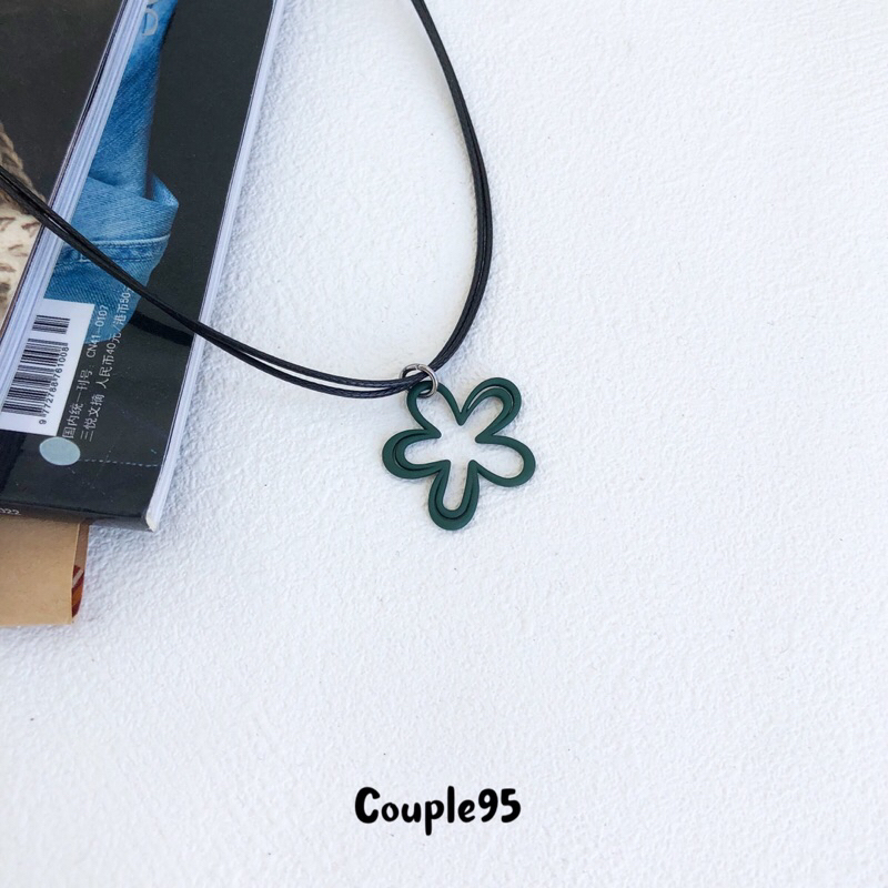 Vòng cổ hoa xanh rêu