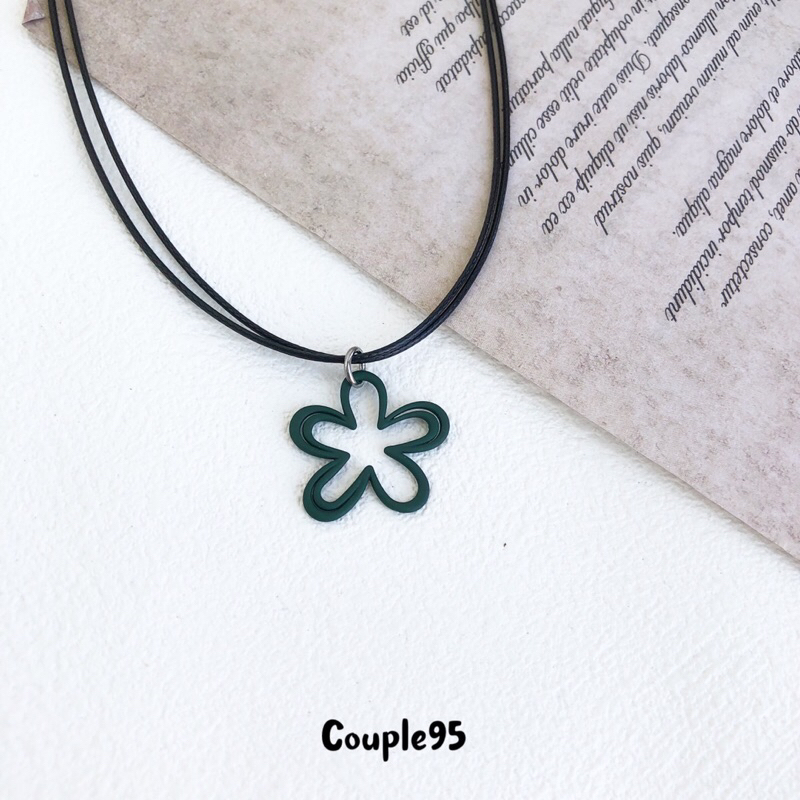 Vòng cổ hoa xanh rêu