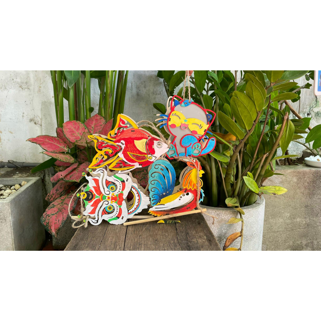 Lồng đèn gỗ trung thu cao cấp TỰ VẼ TÔ MÀU NHIỀU HÌNH có đèn , dùng pin OREX