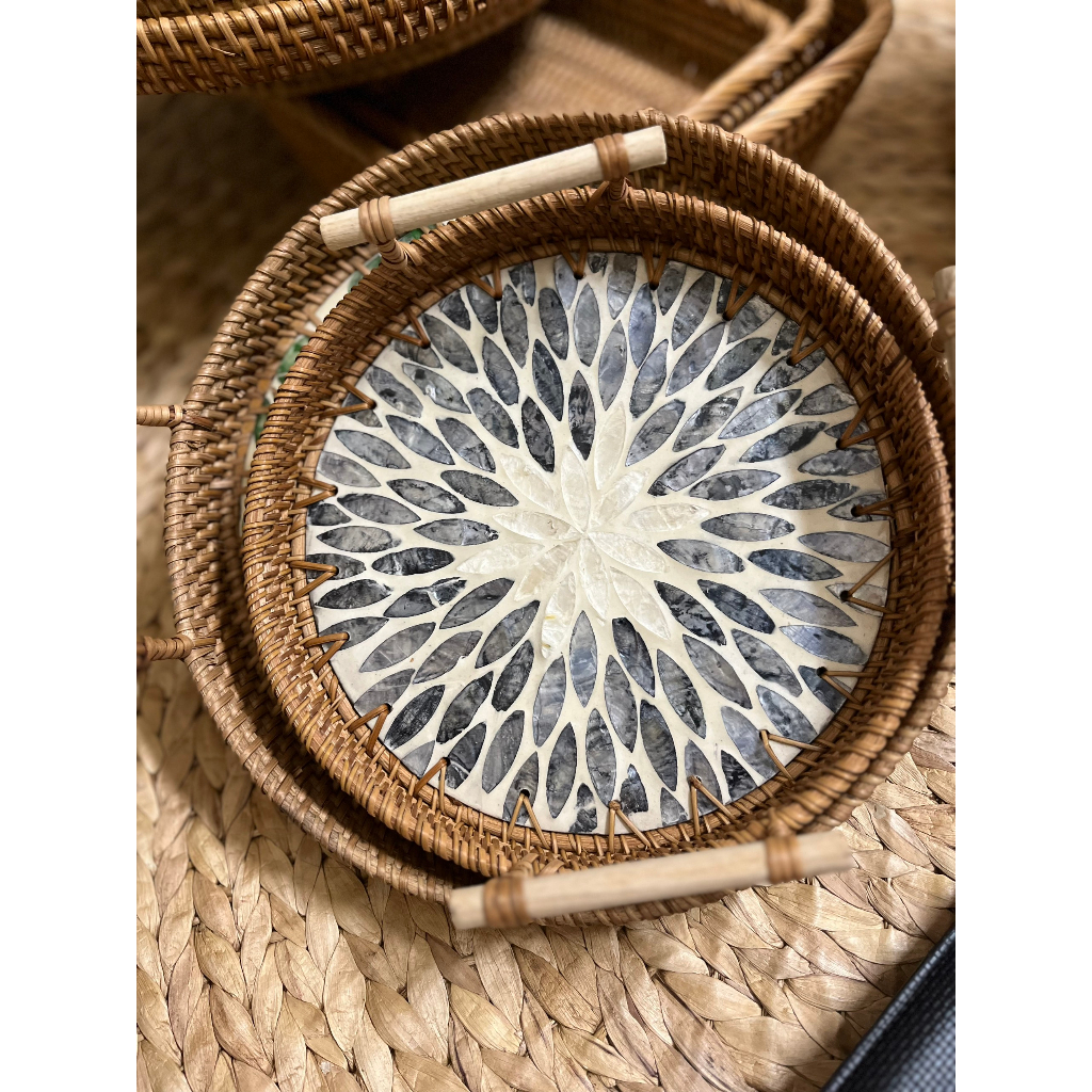 Khay khảm trai có tay cầm decor nhà bếp đựng bánh kẹo hoa quả