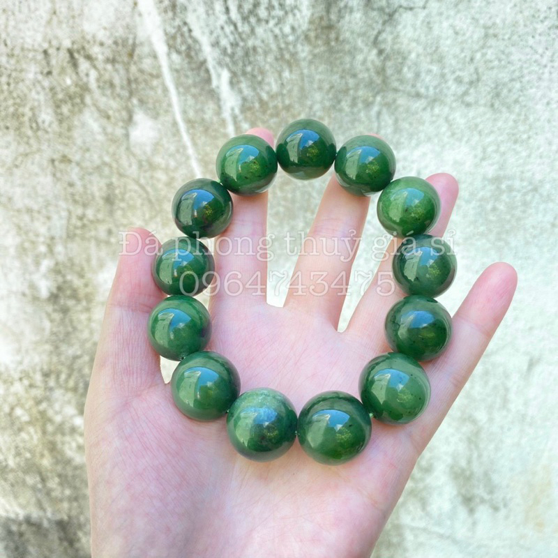 Vòng tay ngoc bich siêu vip đẹp chuẩn y như hình hàng đẹp kiểm định 5A tặng kèm hộp gấm cao cấp