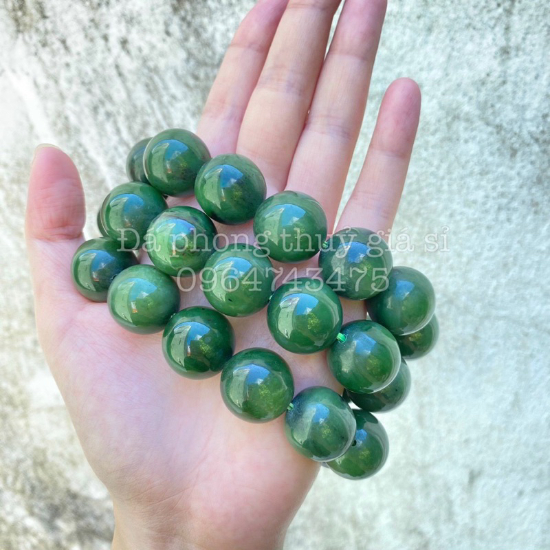 Vòng tay ngoc bich siêu vip đẹp chuẩn y như hình hàng đẹp kiểm định 5A tặng kèm hộp gấm cao cấp