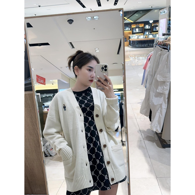 Áo Khoác Cardigan Whoau Cổ Tim Chính Hãng 💯