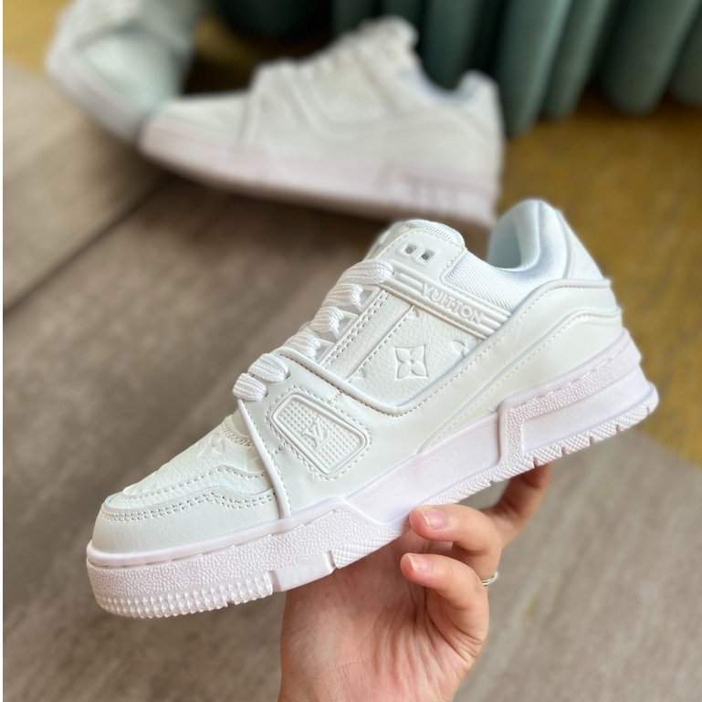 Giày Louis Vuitton Trainer White, Giày LV Trainer Bản Full Trắng Hàng Cao Cấp Dễ Phối Đồ,Hót Trend 2023 Full Phụ Kiện | BigBuy360 - bigbuy360.vn