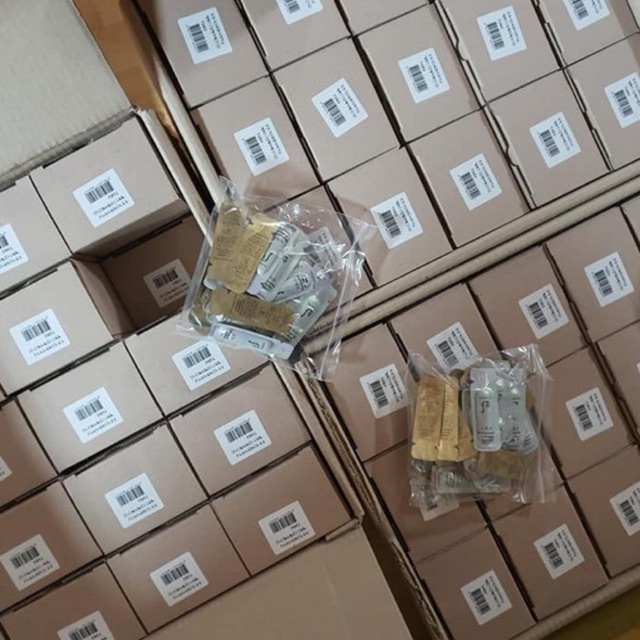 Gói Tinh Chất Tái Sinh Bừng Sáng Làn Da Whoo Illuminating Regenerating Essence 1ml