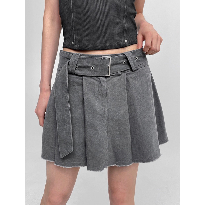 Chân váy khaki BLACKUP