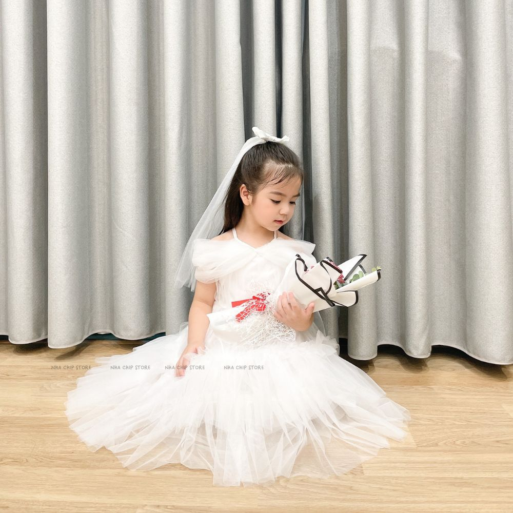 Váy yếm phủ vai xinh yêu bồng bềnh cho bé gái - Đầm Công Chúa Siêu Đẹp