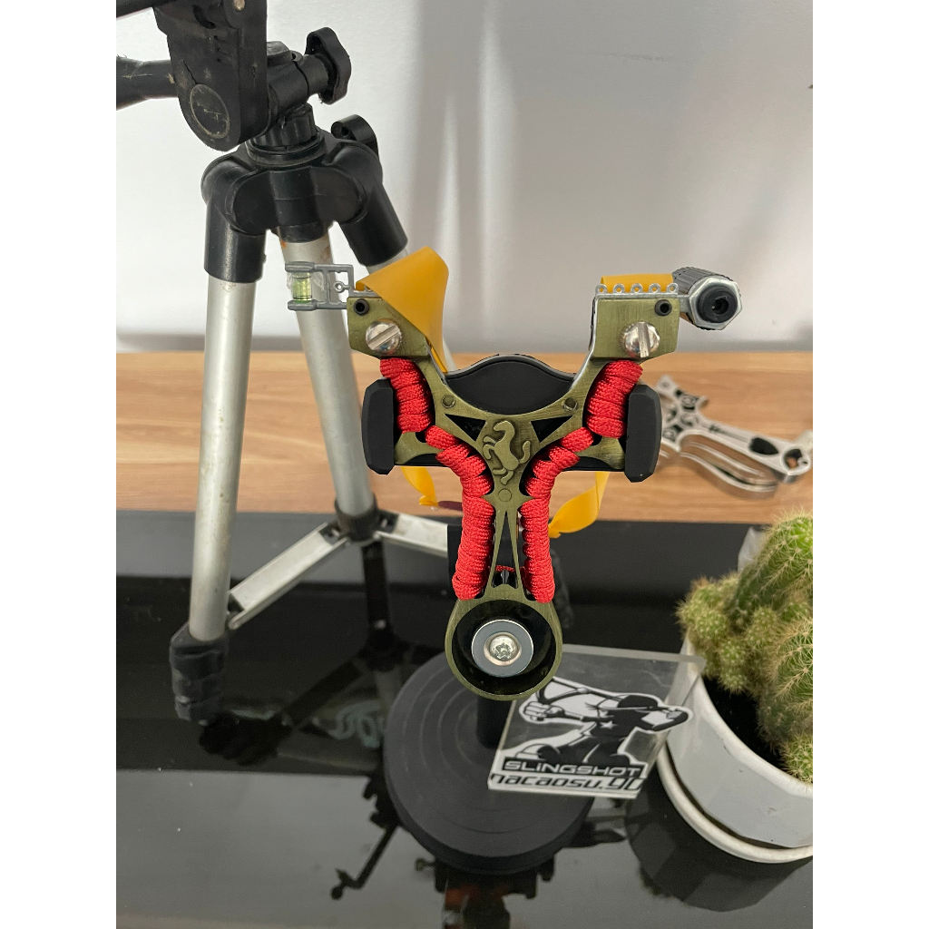 Ná cao su slingshoot ngựa hợp kim cao cấp - Tặng kèm dây thun 0.75 và bộ đèn laser siêu sáng