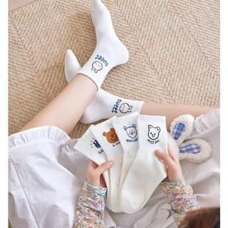 Set 5 đôi tất cao cổ họa tiết gấu trắng ,vớ nữ họa tiết gấu màu trắng