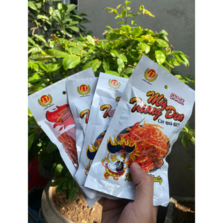 Snack mỳ tương đen cay , ăn vặt cổng trường free ship