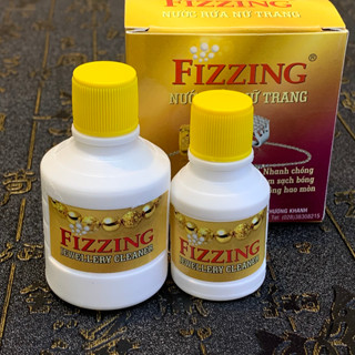 Nước rửa nữ trang làm sạch làm sáng vàng và các loại đá quý giúp sản phẩm sáng bóng nhanh chóng