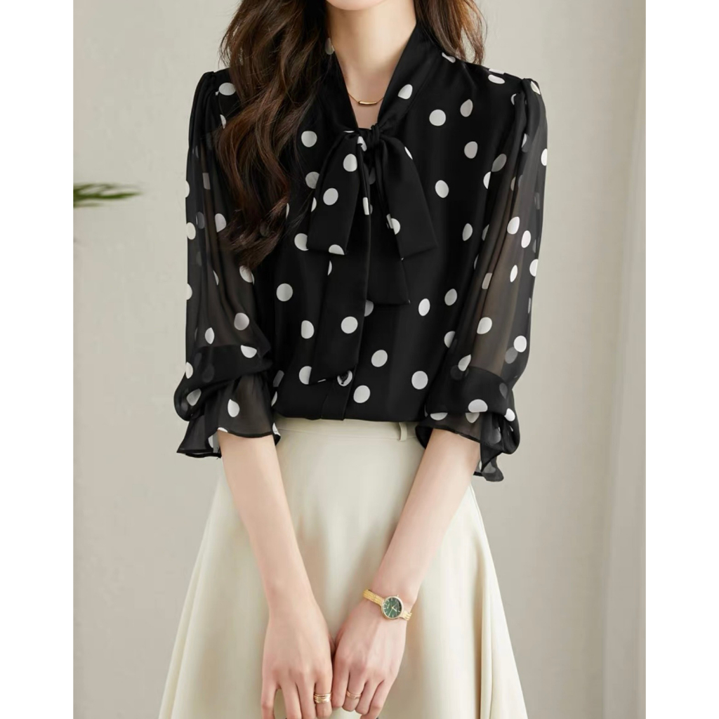 Áo cho mẹ, Áo thời trang trung niên u30 u4 u50 Cổ Nơ Chấm Bi To Tay Dài