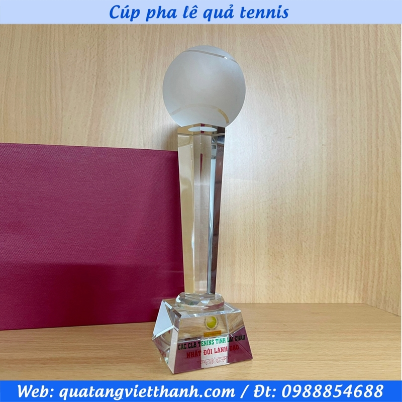 Cúp pha lê (mẫu cúp quả tennis)