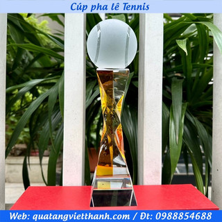 Cúp quả tennis - thân vàng
