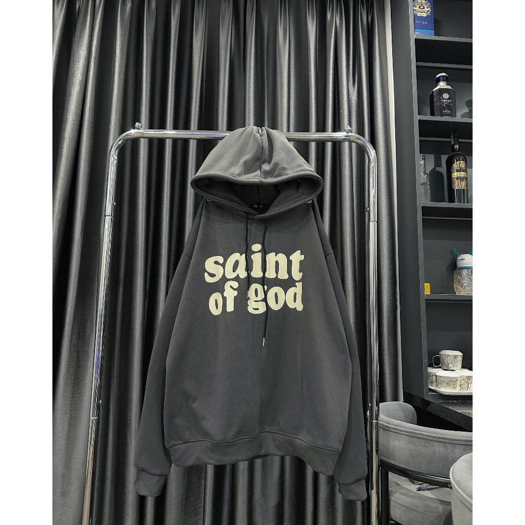 Áo hoodie form rộng unisex màu đen in chữ Saint of god chất liệu nỉ bông mịn ấm áp | BigBuy360 - bigbuy360.vn