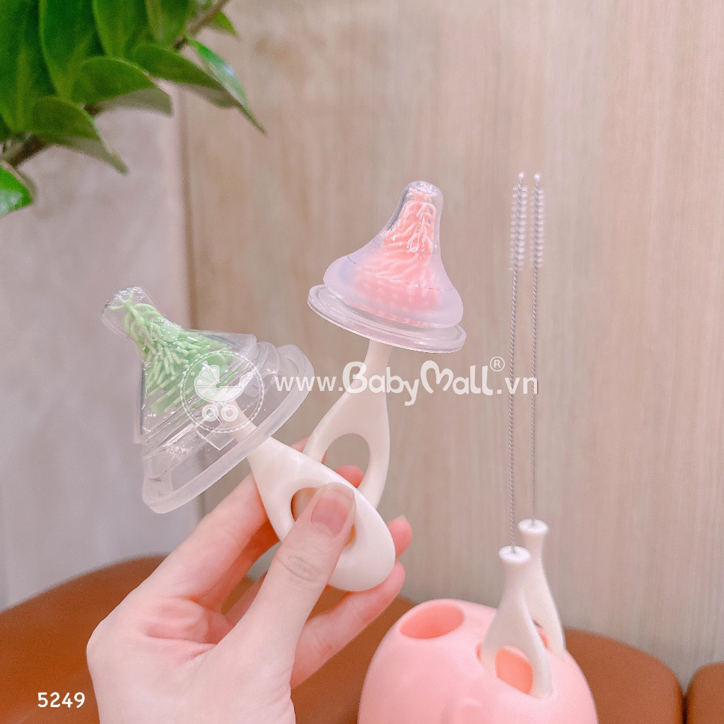 Bộ cọ bình sữa sillicon kèm đế cắm
