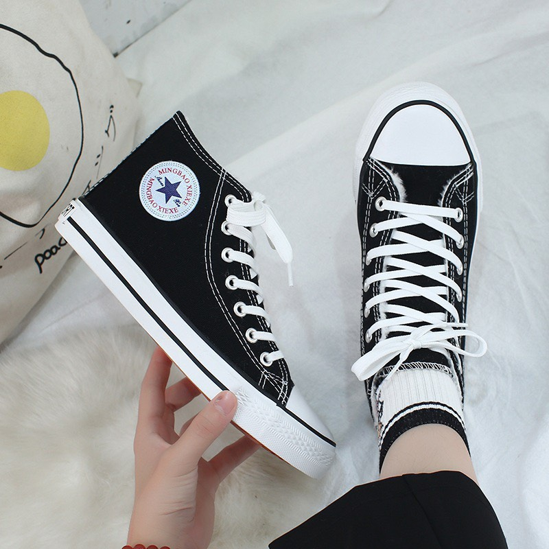 Giày sneaker nữ FOXY đế bằng, giày thể thao màu trắng be cổ thấp siêu nhẹ, thoáng khí - FOX021