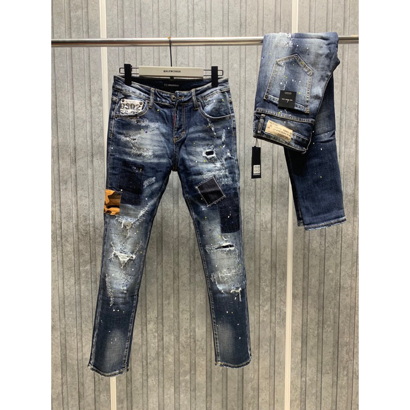 Quần jean dsq2 vá miếng vải ô vuông rách nhẹ,quần dsq2 xanh chấm sơn đơn giản