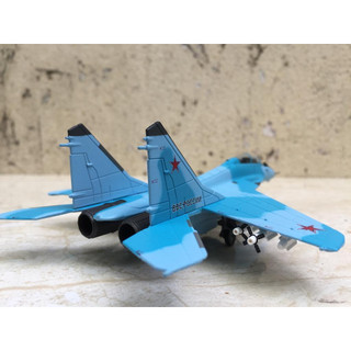 Mô hình Máy bay Tiêm kích MIG 35 - 1:100
