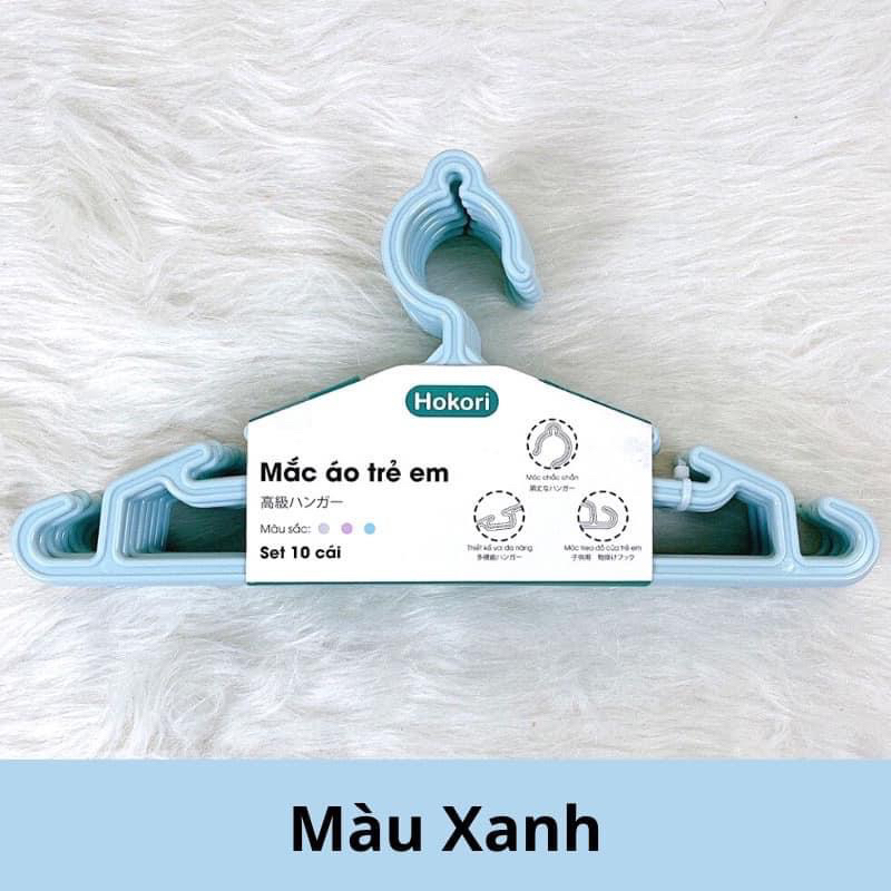 Móc quần áo em bé