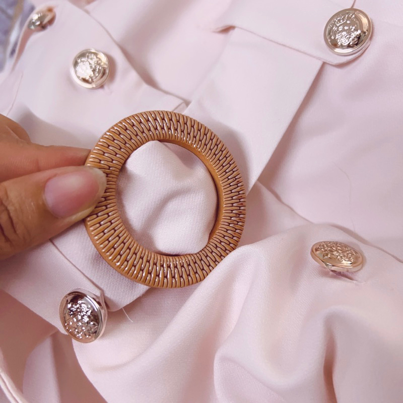 Đầm hoa ZRA kèm belt ‼️Có Sẵn ‼️