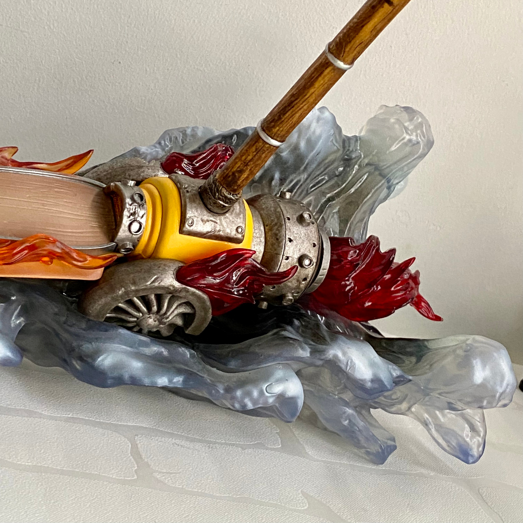 Mô hình Thuyền của Ace cao 36CM dài 45CM - Mô hình thuyền Ace có LED cực đẹp -Thuyền one piece Ace Hỏa Quyền