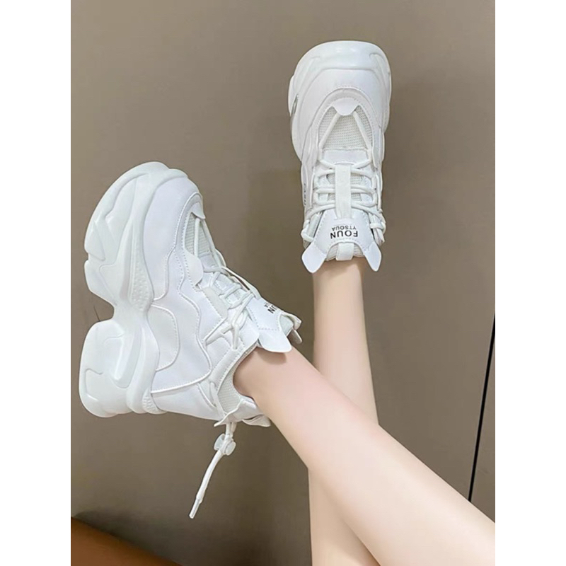 Giày thể thao đế độn 10cm