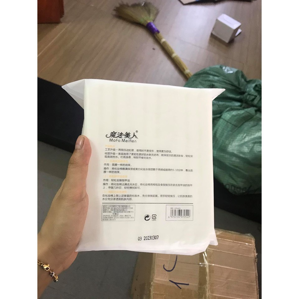 Bông Tẩy Trang Cotton 1 bịch 222 Miếng - gd14