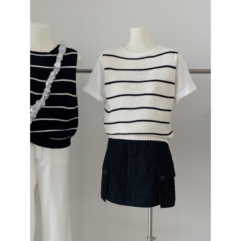 KAYY. Áo len kẻ sát nách _ A1906