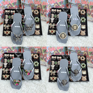 Hvn dép tông nữ kim tuyến sợi đế vuông xám gắn charm