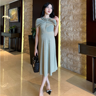 MEDYLA - Váy bầu mùa hè thiết kế xanh bơ tăm vai cách điệu đầm bầu thiết kế cho bầu mặc đi làm dự tiệc - VTX1363