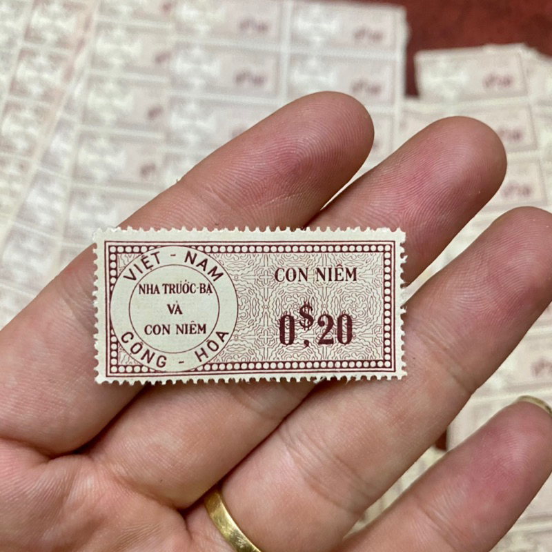 Tấm xưa Con Niêm buôn bán chợ xưa từ năm 1955