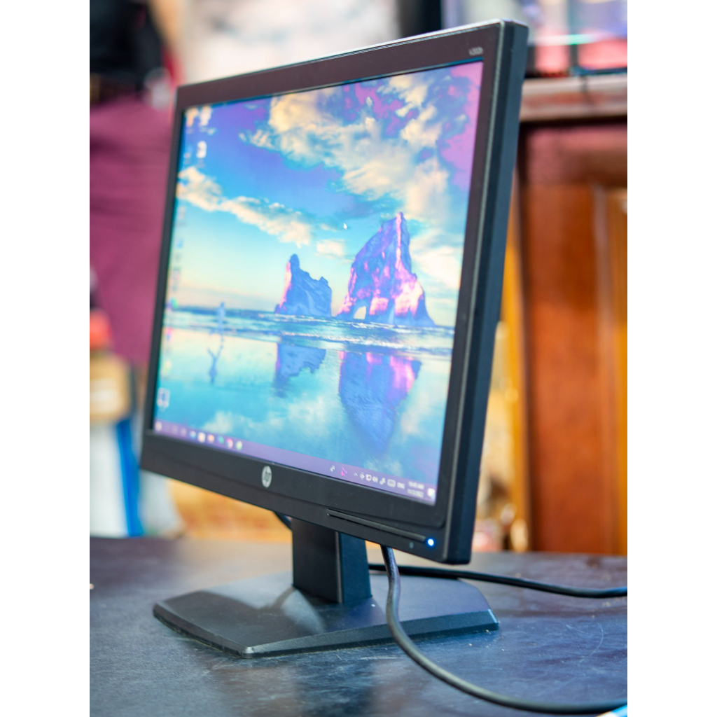 Màn hình máy tính 20 inch HP V202 chính hãng