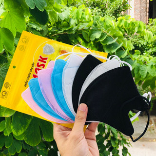 Khẩu trang 5D kf94 mask kháng khuẩn tiêu chuẩn Hàn Quốc, khẩu trag 4d y tế 4 lớp Thịnh Phát, Bông Sen Vàng màu đen trắng