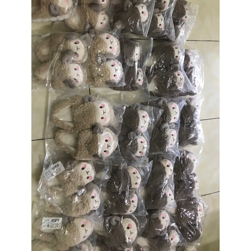 Dép bông đi trong nhà cho bé yêu cực ấm cực êm có sẵn tại shop.