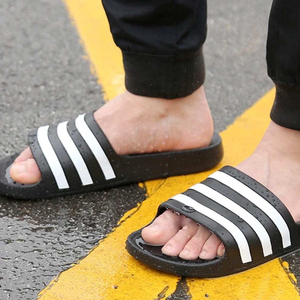 Dép đúc Adilette Aqua 3 Stripes White chính hãng dòng đúc toàn bộ siêu bền chống nước chống trượt - Aries Sốp