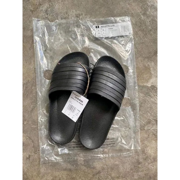 Dép đúc Adilette Aqua 3 Stripes White chính hãng dòng đúc toàn bộ siêu bền chống nước chống trượt - Aries Sốp