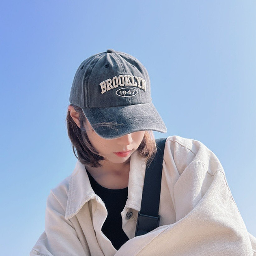 Mũ lưỡi trai loang giả bò nam nữ thêu chữ Brooklyn