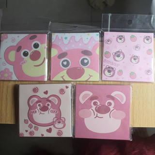 Note Gấu Dâu Capybara  8cm*8cm 50 tơ