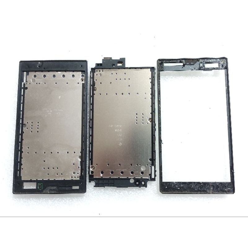 Khung Màn Hình Nokia Lumia 520  / Lumia 525  Tháo Máy