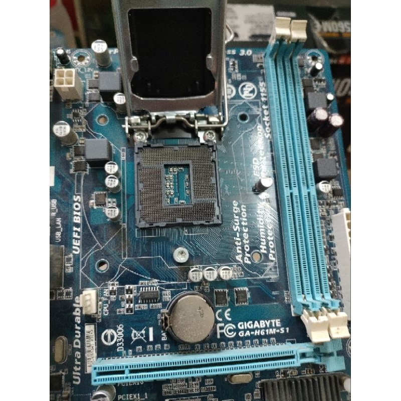 H61 + CPU Xeon E3 1220V2 ~ I5 3470 main có chắn và loa bíp