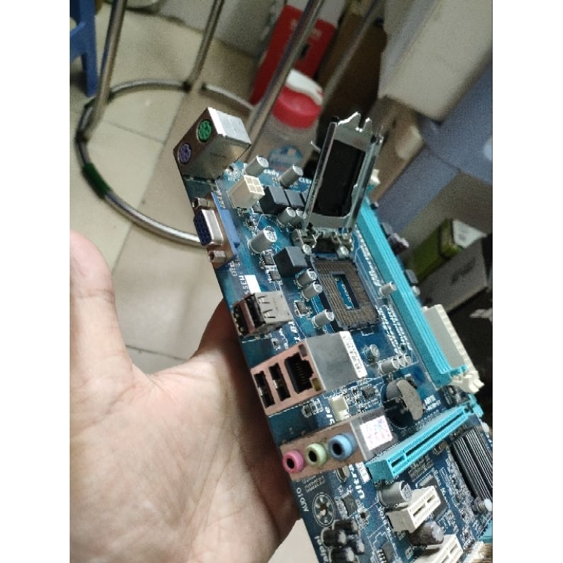 H61 + CPU Xeon E3 1220V2 ~ I5 3470 main có chắn và loa bíp