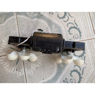 Động cơ máy massage 12V(tháo máy , giá 1 cái )