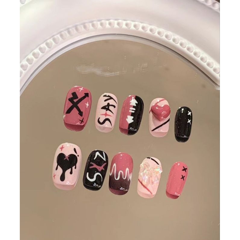 Móng giả_nail box móng thiết kế cá tính