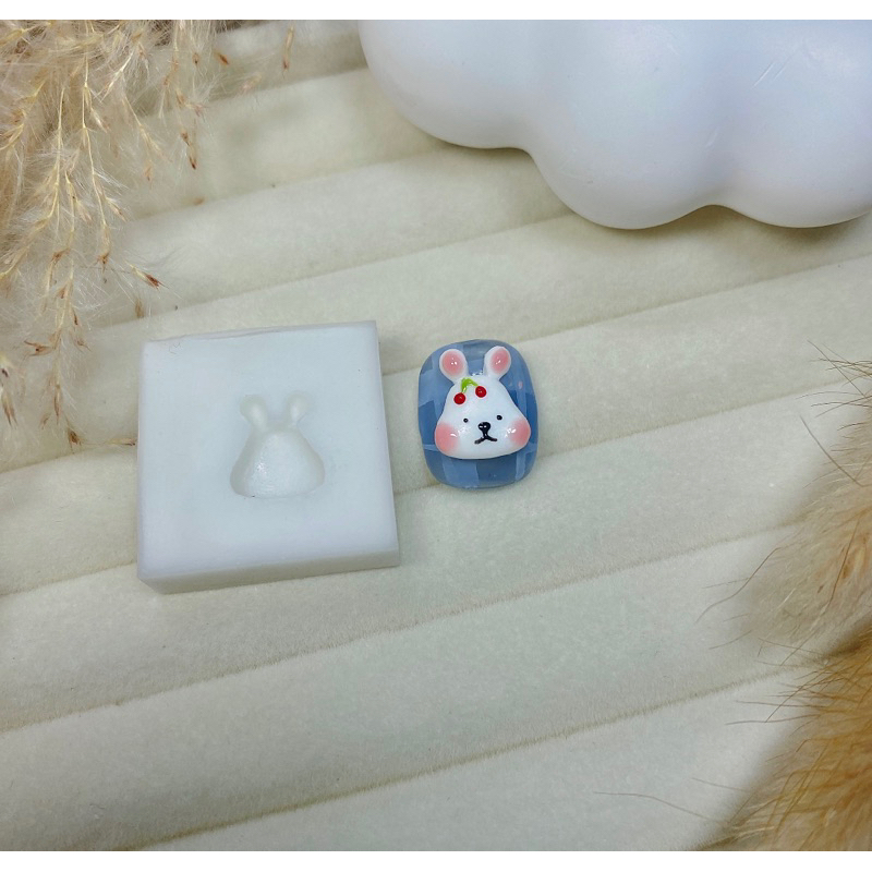 Khuôn silicon đổ charm  nail