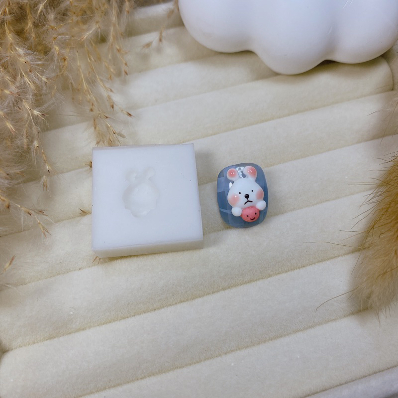 Khuôn silicon đổ charm  nail