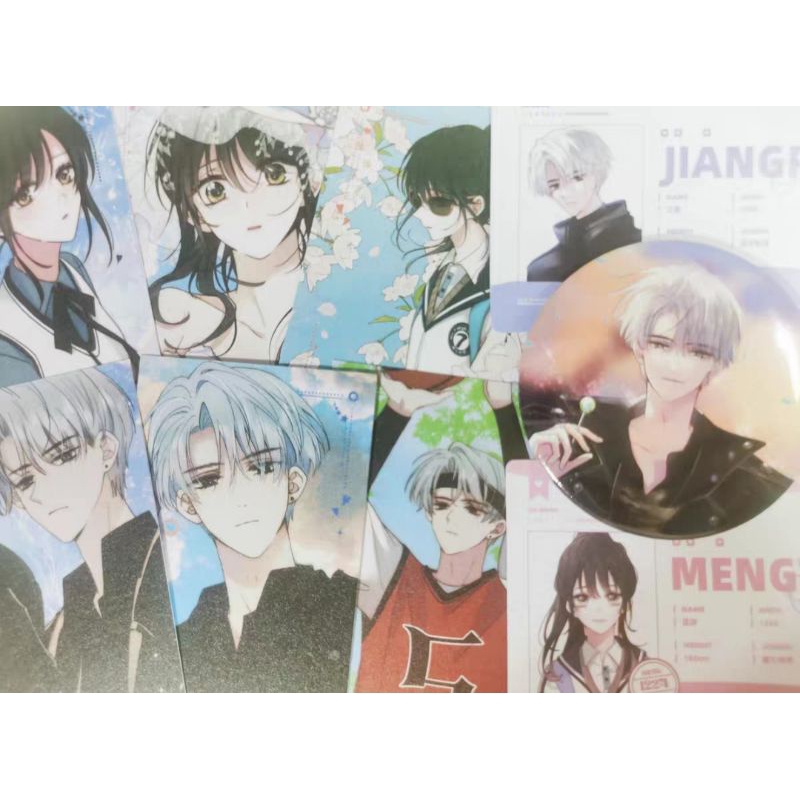 Hộp quà Manhua Bệnh yêu