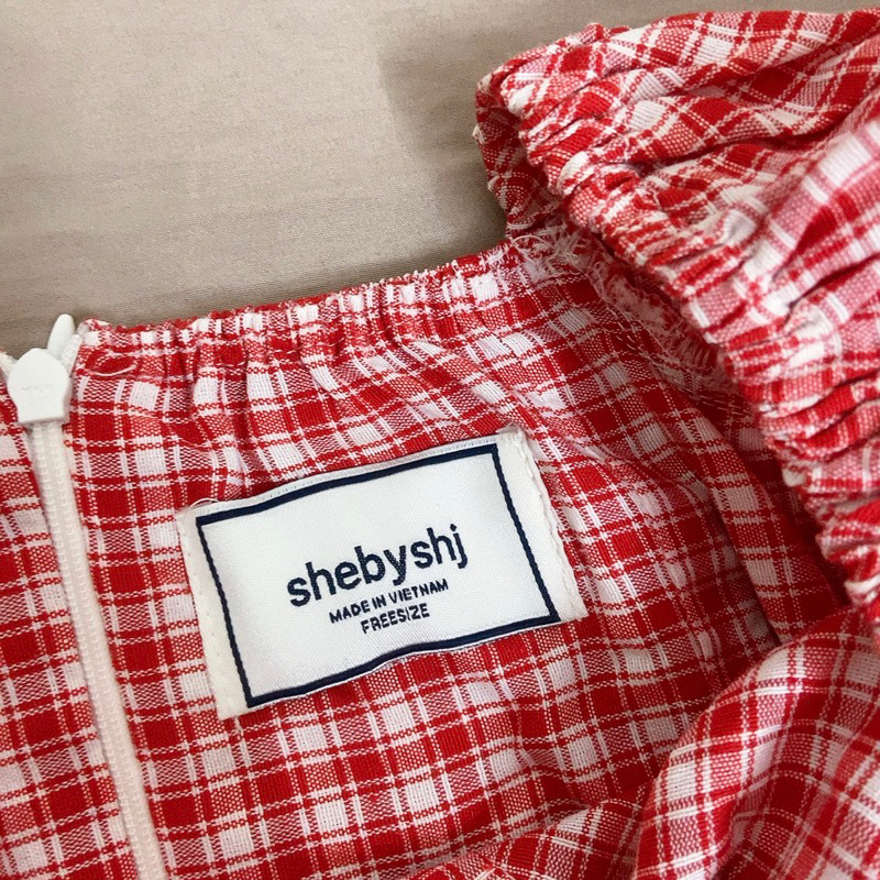 Pass Váy Shebyshej Caro Thắt Nơ Tay New 95%